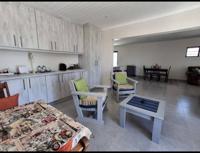 2 BEDROOM HOUSE FOR SALE IN HARBOUR LIGHTS